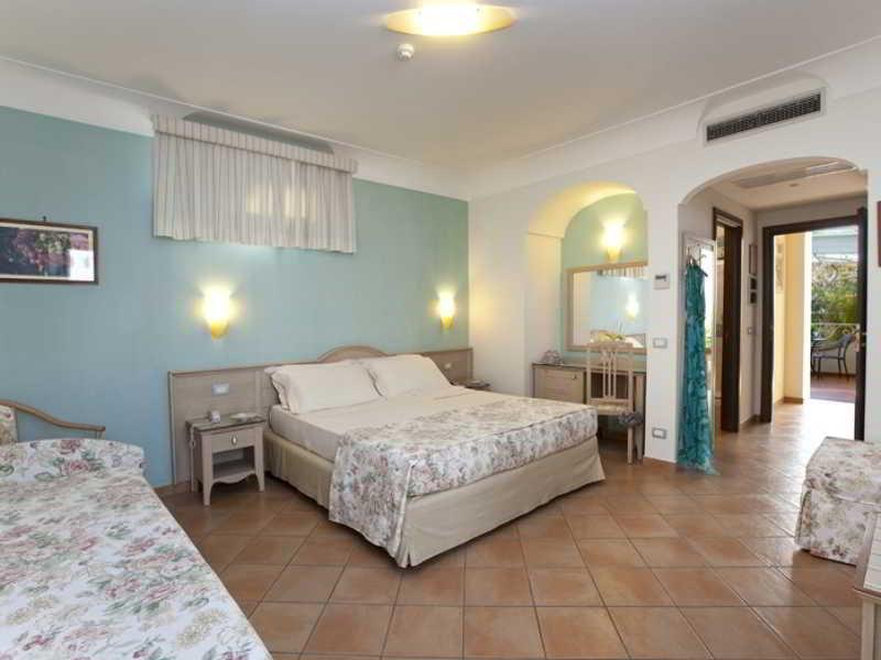 Relais Villa Angiolina Sorrento Exteriör bild