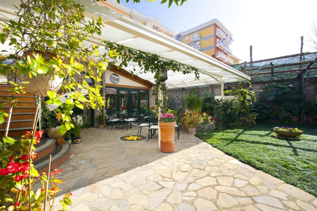 Relais Villa Angiolina Sorrento Exteriör bild