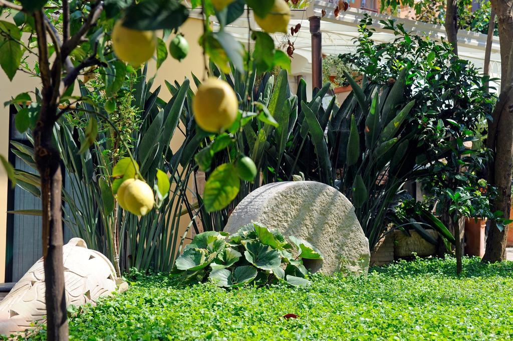 Relais Villa Angiolina Sorrento Exteriör bild
